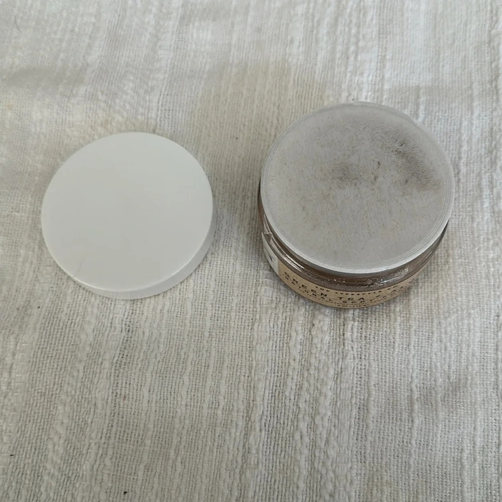 The Lifestyle Co. Green Tea & Aloe Natural Body Polish, New & Unused - Picture 3 of 3
